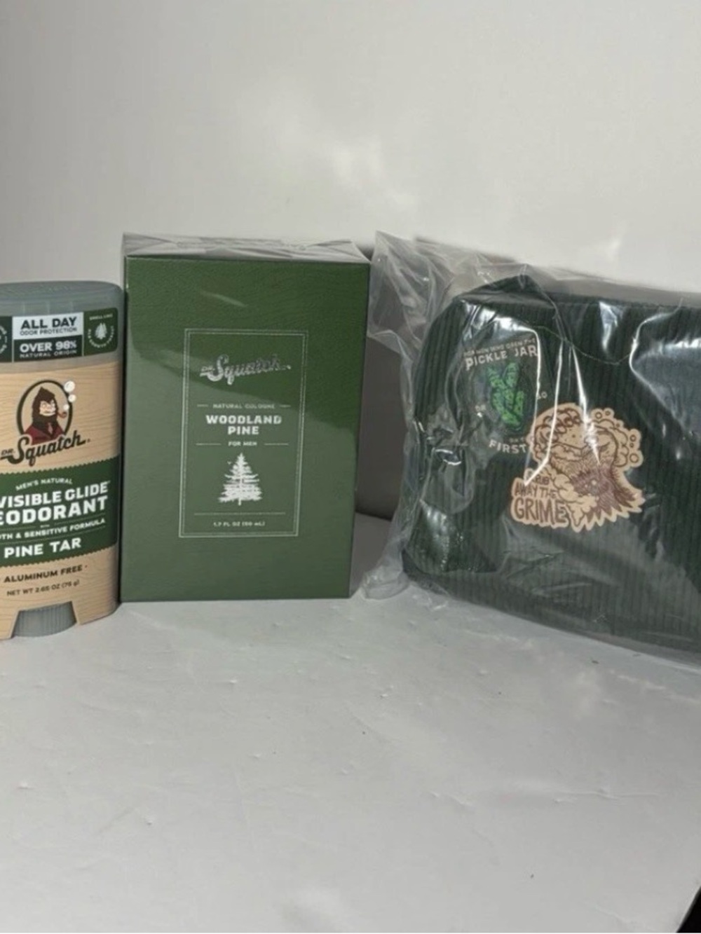 Squatch Woodland Pine Gift Set with Green Dopp Kit